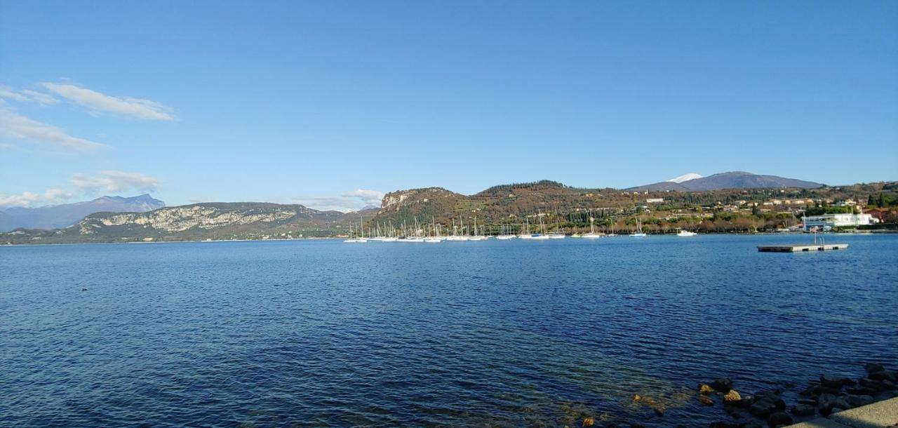 Blue Lake Residence - Bardolino Eksteriør billede